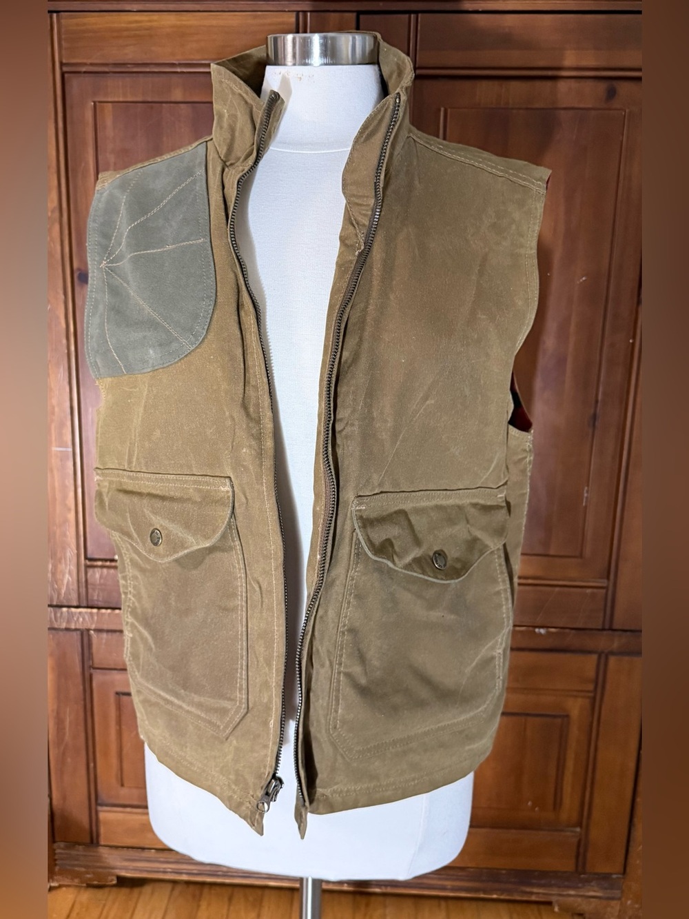 Vintage C.C. Filson Co. Heavy Canvas Hunting Shooting Vest Red Plaid Lined USA M
